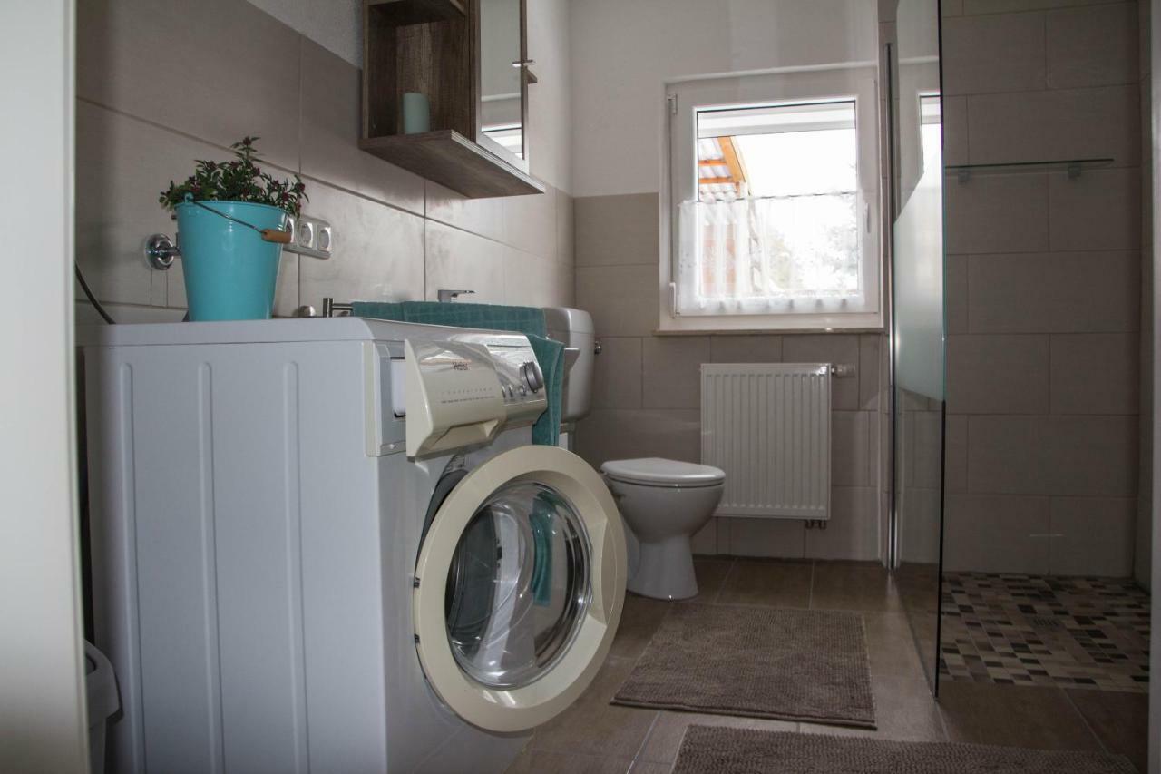 Ferienwohnung Philipps Китцинген Екстериор снимка